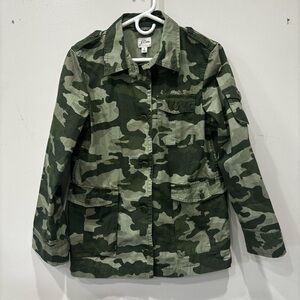 J. Crew Camo Button Down Jacket Women’s Size Small